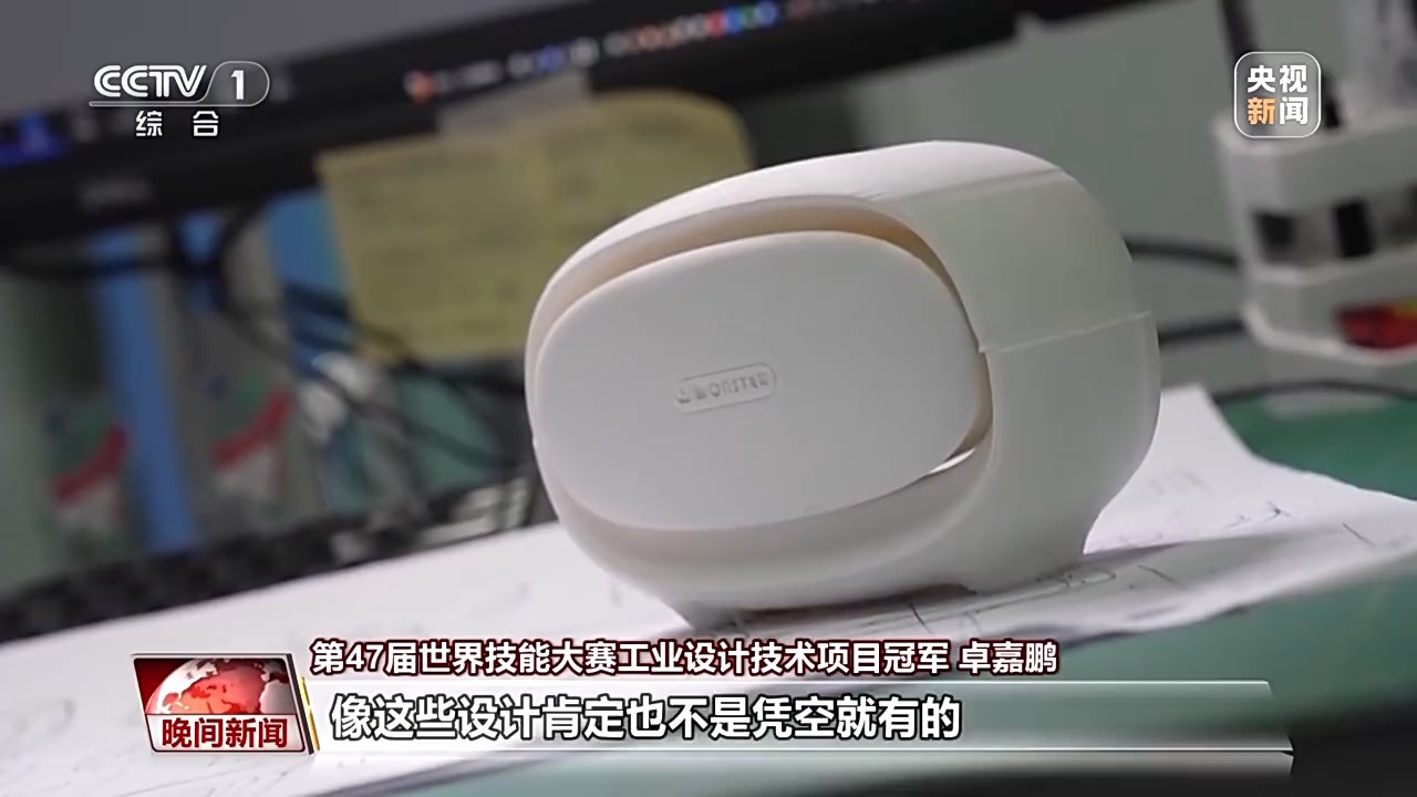 播放游泳冠军_中国游泳冠军的小游戏_游泳冠军争霸赛