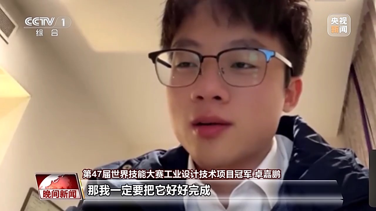 中国游泳冠军的小游戏_游泳冠军争霸赛_播放游泳冠军